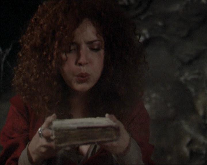 Charmed-Online-dot-net_206ThatOldBlackMagic1138.jpg