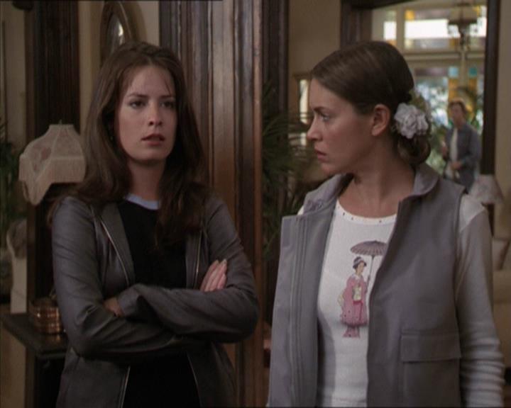 Charmed-Online-dot-net_206ThatOldBlackMagic1315.jpg