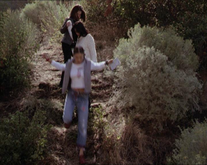 Charmed-Online-dot-net_206ThatOldBlackMagic1388.jpg