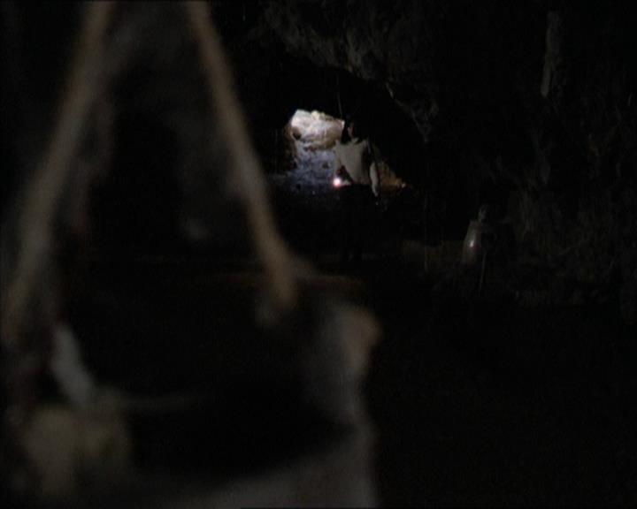 Charmed-Online-dot-net_206ThatOldBlackMagic1411.jpg