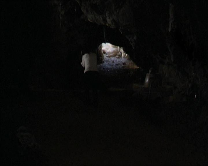Charmed-Online-dot-net_206ThatOldBlackMagic1419.jpg
