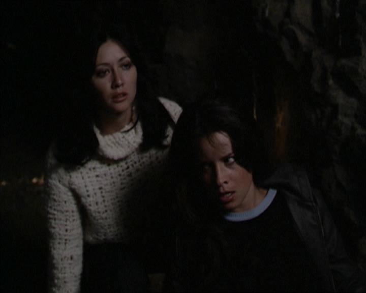 Charmed-Online-dot-net_206ThatOldBlackMagic1480.jpg