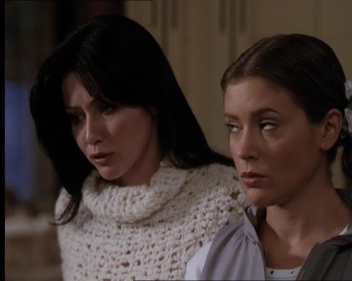 Charmed-Online-dot-net_206ThatOldBlackMagic1656.jpg