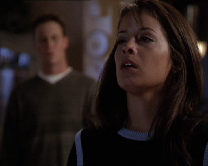 Charmed-Online-dot-net_206ThatOldBlackMagic1744.jpg