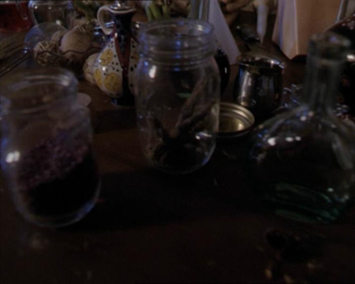 Charmed-Online-dot-net_206ThatOldBlackMagic1971.jpg