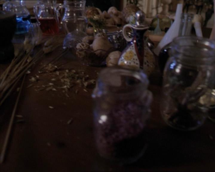 Charmed-Online-dot-net_206ThatOldBlackMagic1972.jpg