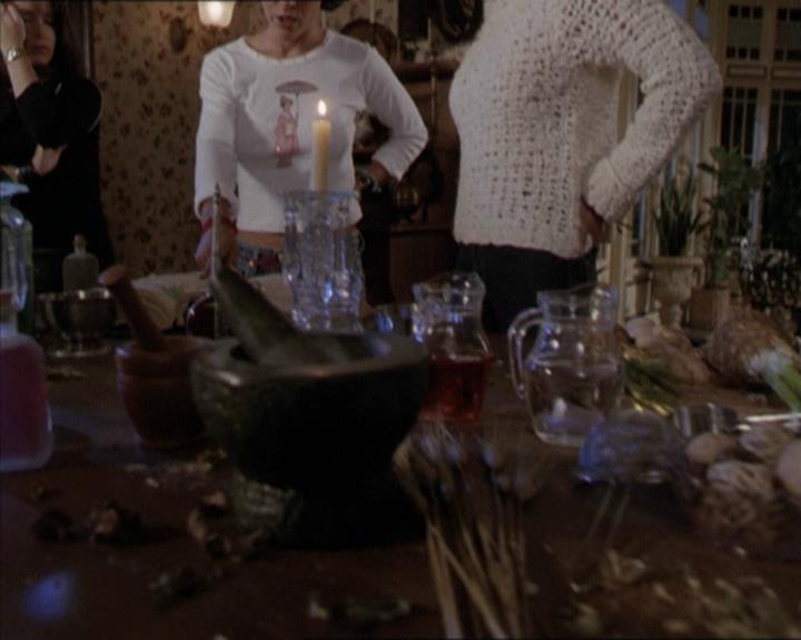 Charmed-Online-dot-net_206ThatOldBlackMagic1974.jpg