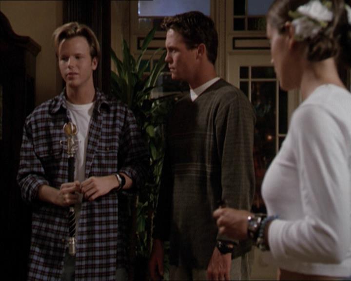 Charmed-Online-dot-net_206ThatOldBlackMagic2029.jpg