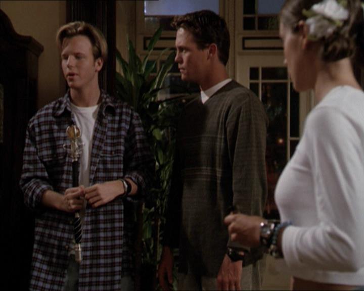 Charmed-Online-dot-net_206ThatOldBlackMagic2030.jpg