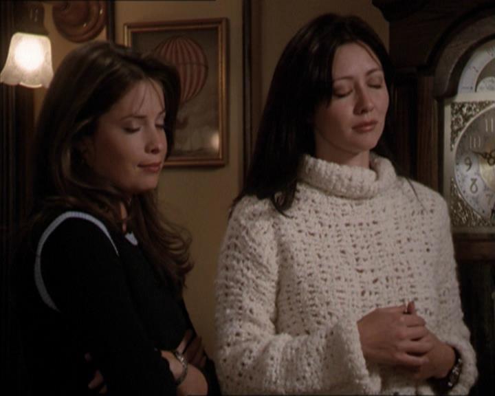 Charmed-Online-dot-net_206ThatOldBlackMagic2035.jpg