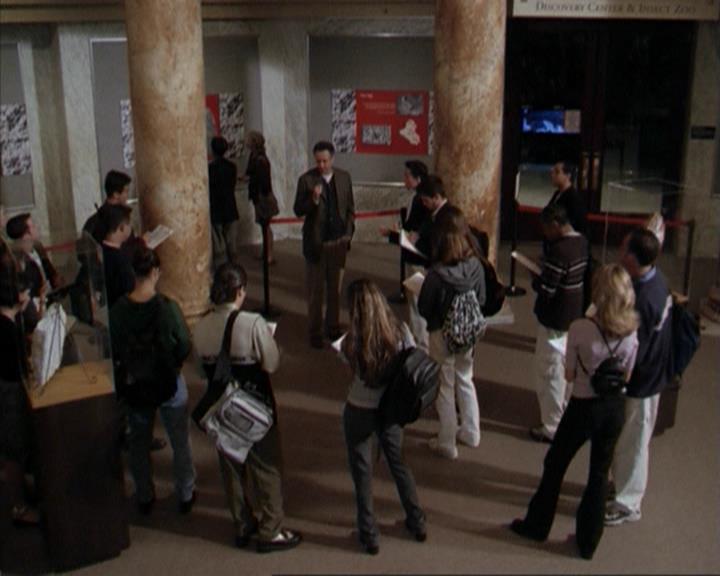 Charmed-Online-dot-net_207TheyreEverywhere0008.jpg