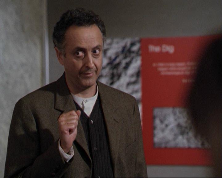 Charmed-Online-dot-net_207TheyreEverywhere0014.jpg