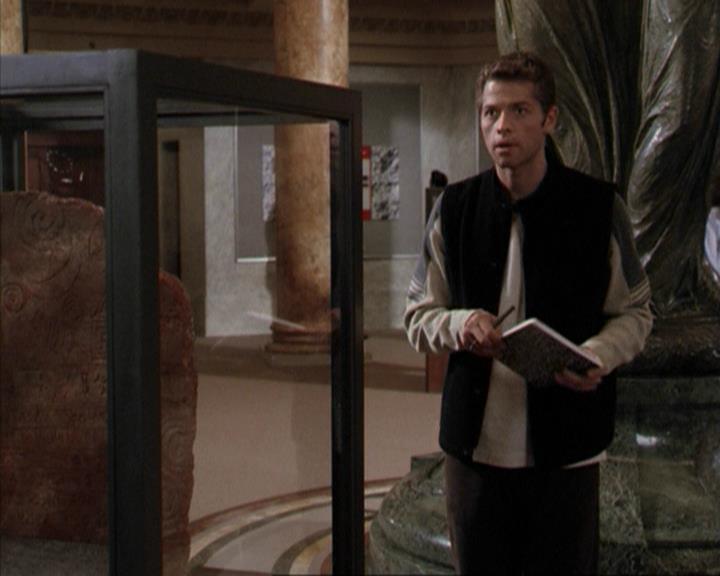 Charmed-Online-dot-net_207TheyreEverywhere0058.jpg