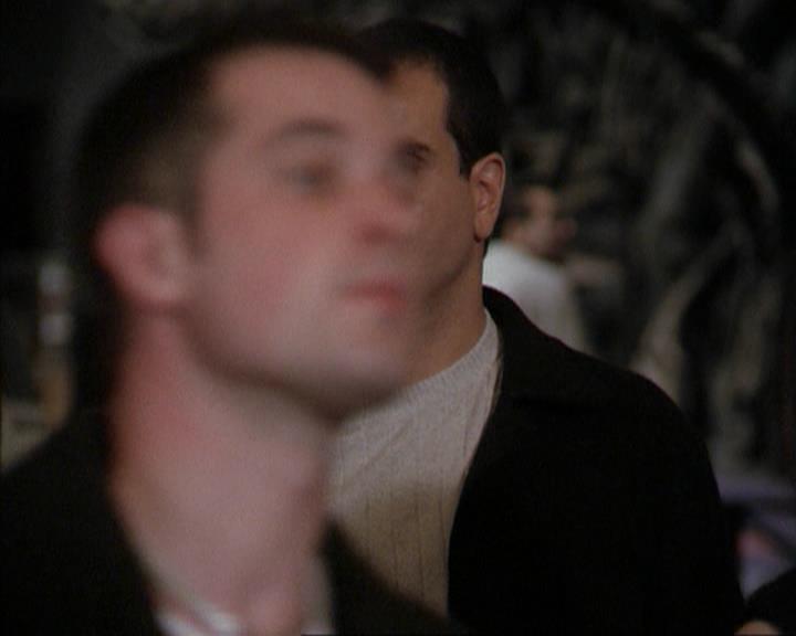 Charmed-Online-dot-net_207TheyreEverywhere0063.jpg