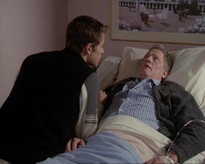 Charmed-Online-dot-net_207TheyreEverywhere0070.jpg
