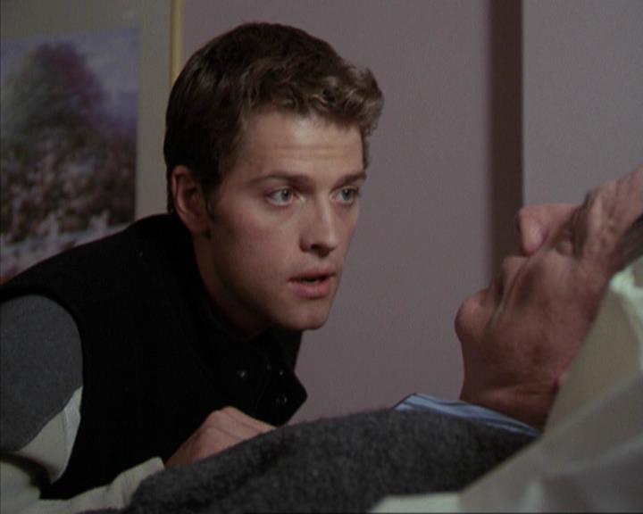 Charmed-Online-dot-net_207TheyreEverywhere0082.jpg