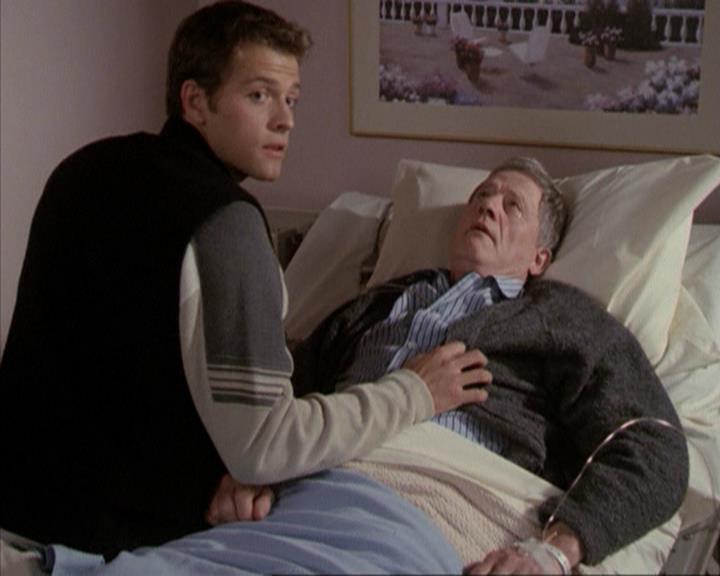 Charmed-Online-dot-net_207TheyreEverywhere0089.jpg