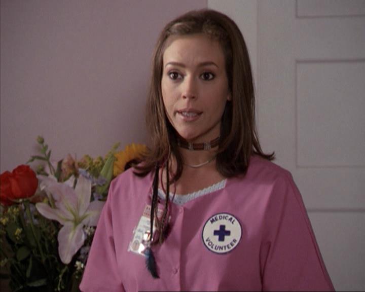 Charmed-Online-dot-net_207TheyreEverywhere0108.jpg