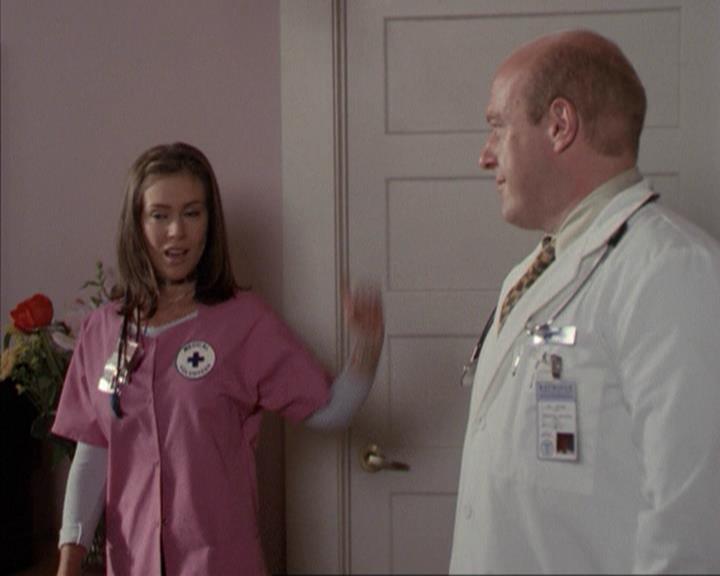 Charmed-Online-dot-net_207TheyreEverywhere0109.jpg