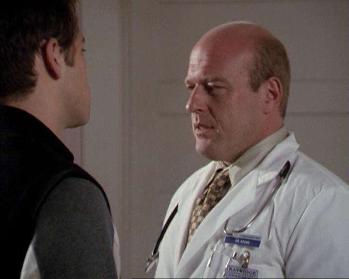 Charmed-Online-dot-net_207TheyreEverywhere0118.jpg