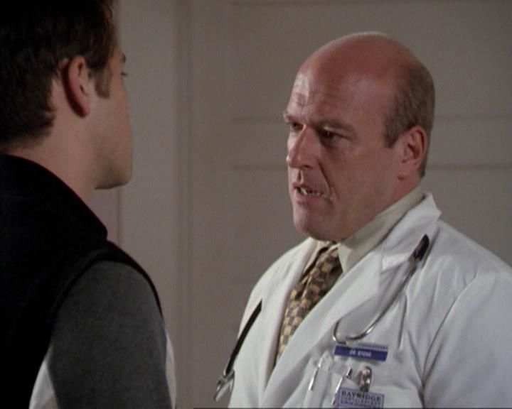 Charmed-Online-dot-net_207TheyreEverywhere0119.jpg