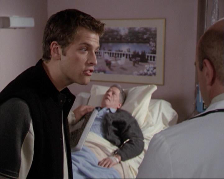 Charmed-Online-dot-net_207TheyreEverywhere0124.jpg