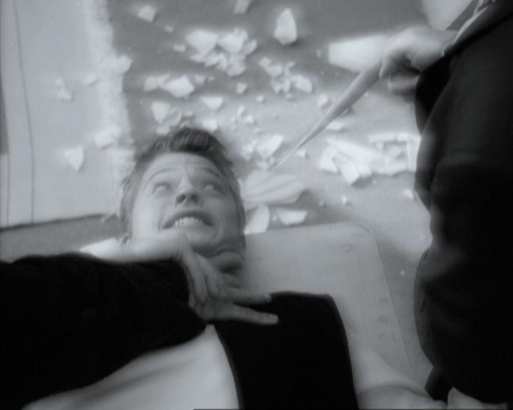 Charmed-Online-dot-net_207TheyreEverywhere0134.jpg Charmed-Online-dot-net_207TheyreEverywhere0134.jpg