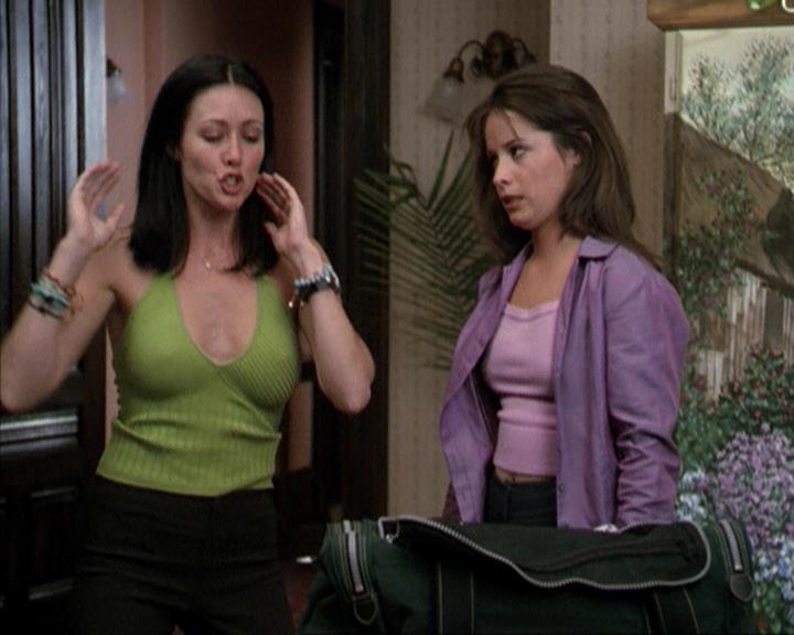 Charmed-Online-dot-net_207TheyreEverywhere0157.jpg