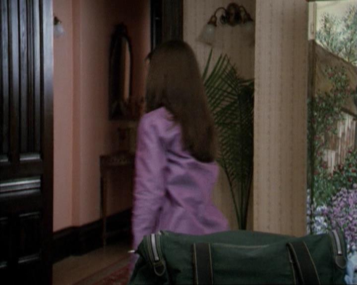 Charmed-Online-dot-net_207TheyreEverywhere0224.jpg