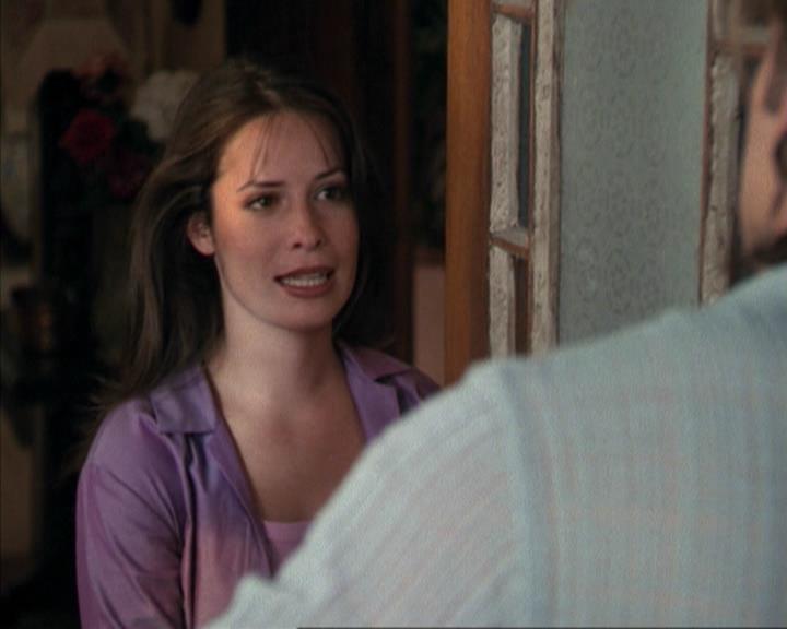Charmed-Online-dot-net_207TheyreEverywhere0239.jpg