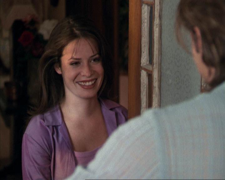 Charmed-Online-dot-net_207TheyreEverywhere0243.jpg