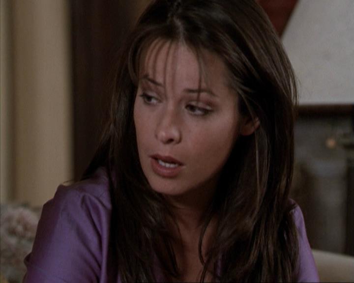 Charmed-Online-dot-net_207TheyreEverywhere0387.jpg