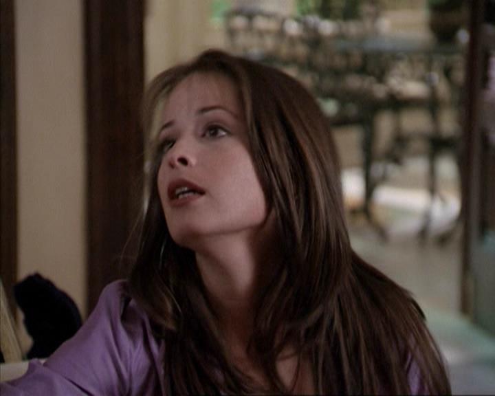 Charmed-Online-dot-net_207TheyreEverywhere0475.jpg