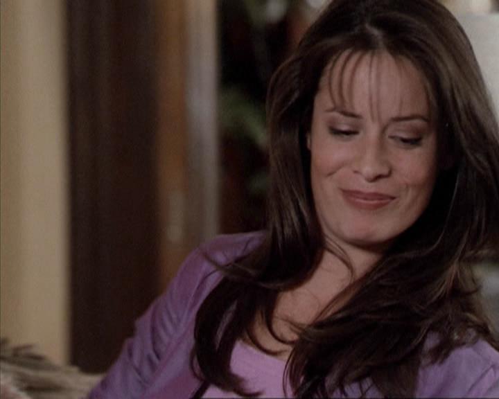 Charmed-Online-dot-net_207TheyreEverywhere0500.jpg