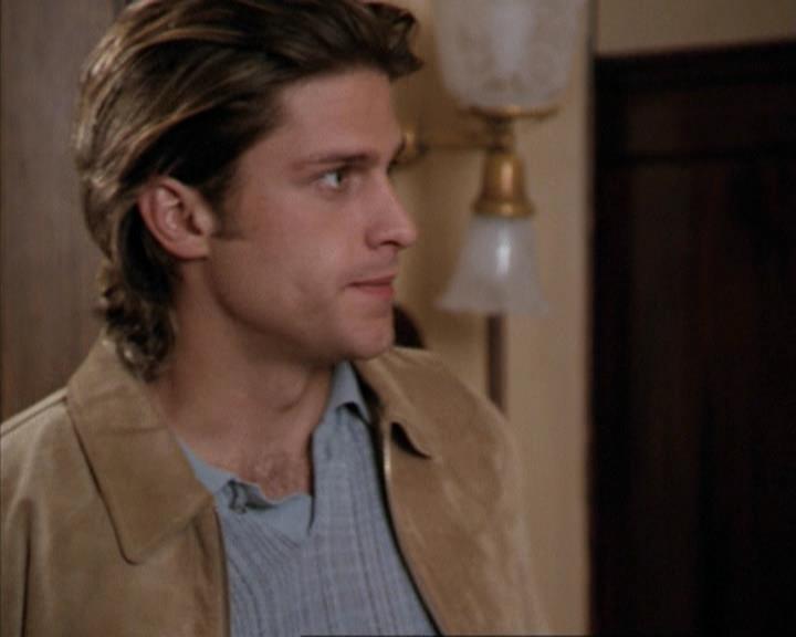Charmed-Online-dot-net_207TheyreEverywhere0594.jpg