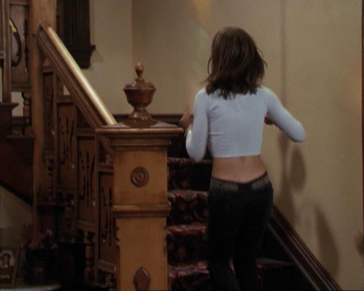 Charmed-Online-dot-net_207TheyreEverywhere0625.jpg Charmed-Online-dot-net_207TheyreEverywhere0625.jpg