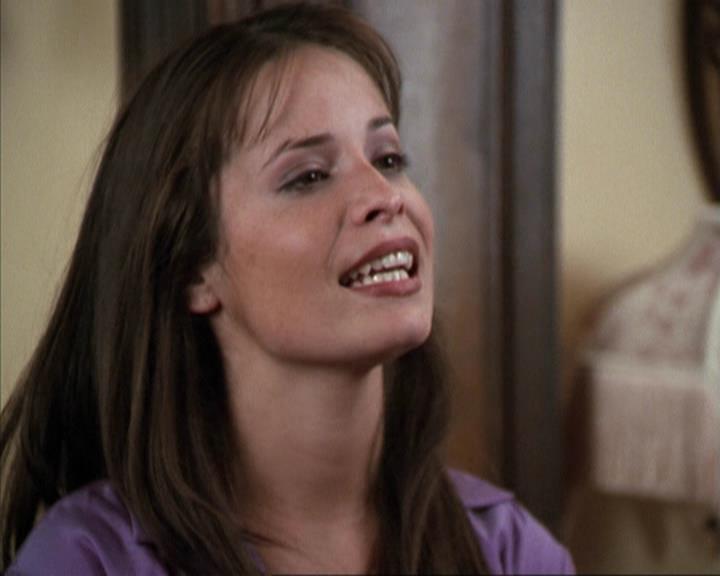 Charmed-Online-dot-net_207TheyreEverywhere0644.jpg Charmed-Online-dot-net_207TheyreEverywhere0644.jpg