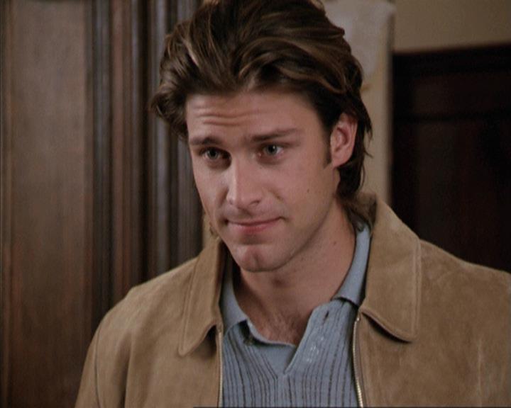 Charmed-Online-dot-net_207TheyreEverywhere0663.jpg