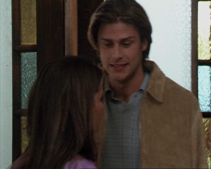 Charmed-Online-dot-net_207TheyreEverywhere0679.jpg
