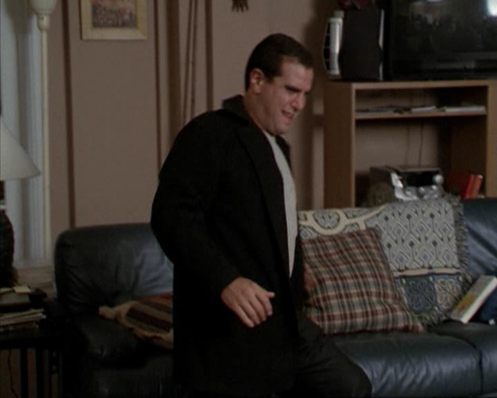Charmed-Online-dot-net_207TheyreEverywhere0752.jpg
