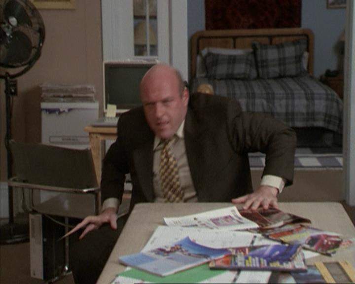 Charmed-Online-dot-net_207TheyreEverywhere0771.jpg