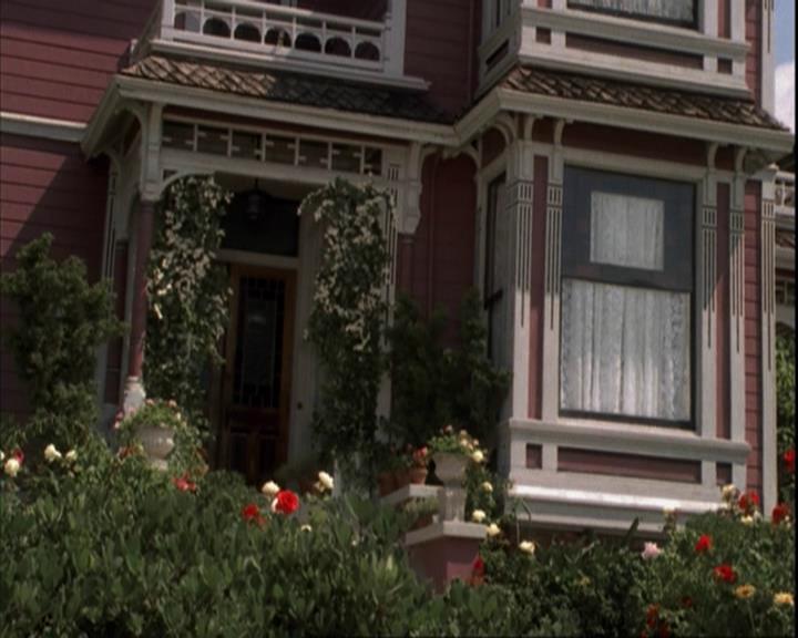 Charmed-Online-dot-net_207TheyreEverywhere0783.jpg
