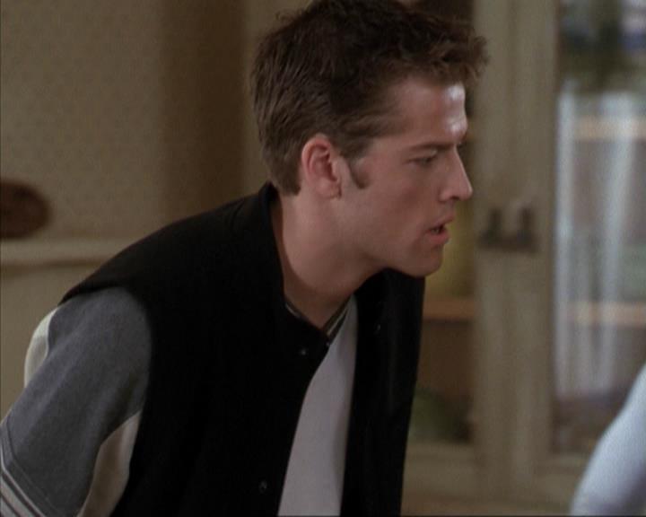Charmed-Online-dot-net_207TheyreEverywhere0837.jpg