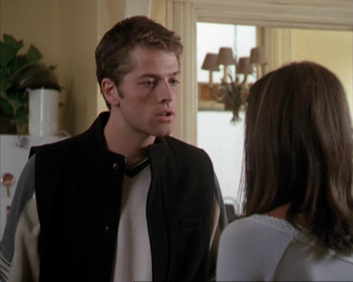 Charmed-Online-dot-net_207TheyreEverywhere0840.jpg Charmed-Online-dot-net_207TheyreEverywhere0840.jpg