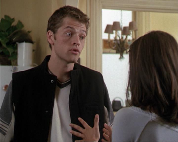 Charmed-Online-dot-net_207TheyreEverywhere0847.jpg