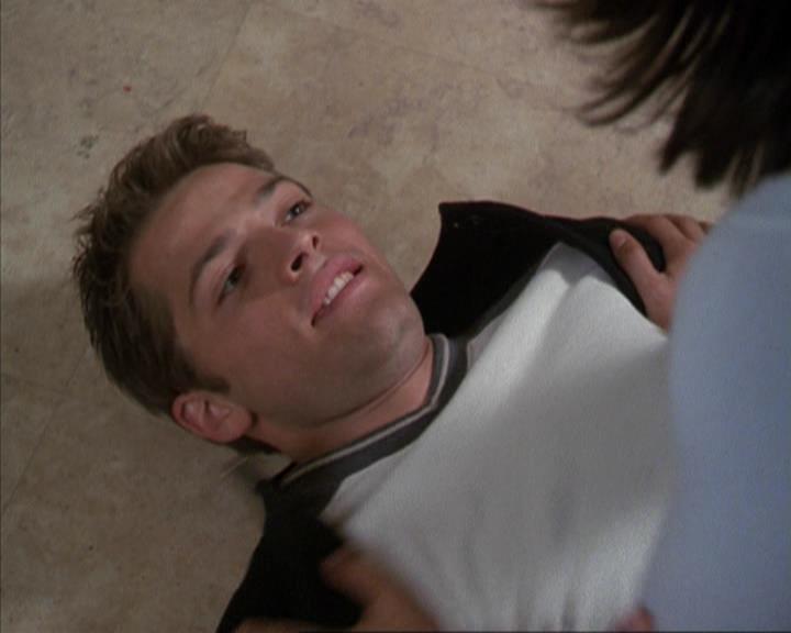 Charmed-Online-dot-net_207TheyreEverywhere0854.jpg