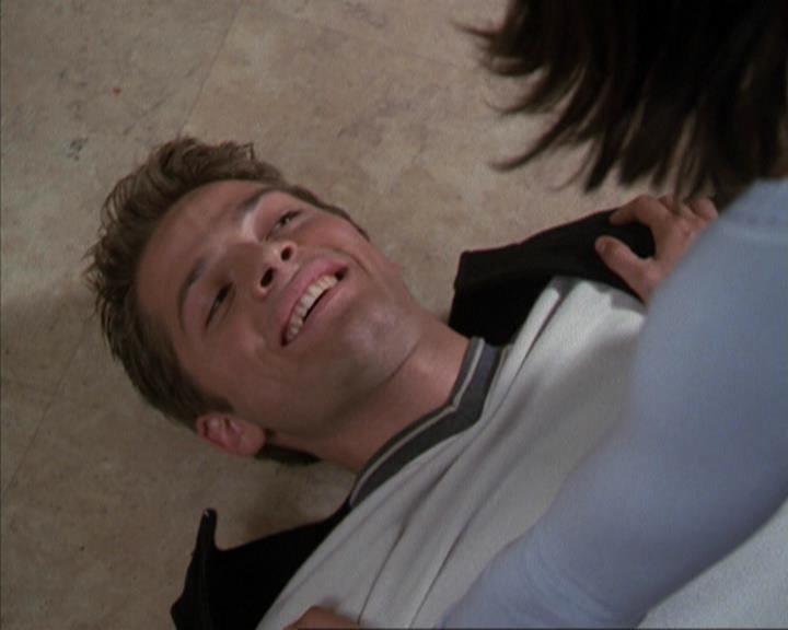 Charmed-Online-dot-net_207TheyreEverywhere0965.jpg