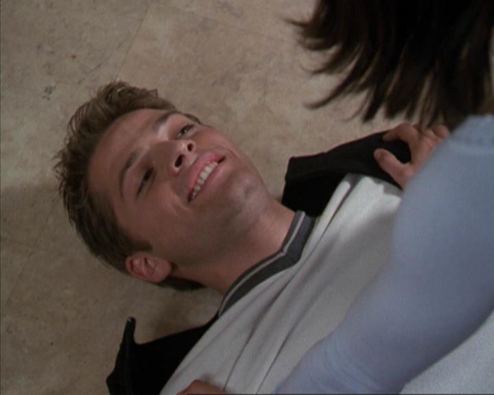 Charmed-Online-dot-net_207TheyreEverywhere0966.jpg