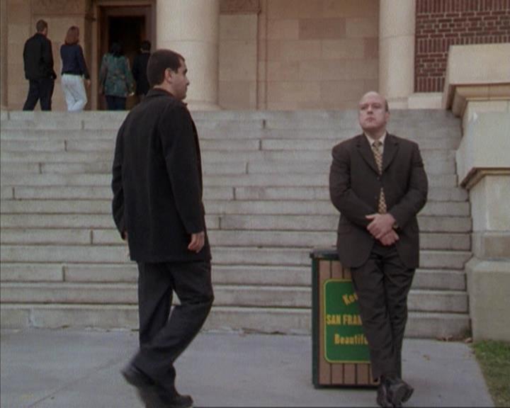 Charmed-Online-dot-net_207TheyreEverywhere0978.jpg