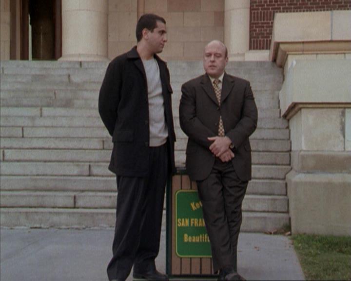 Charmed-Online-dot-net_207TheyreEverywhere0986.jpg